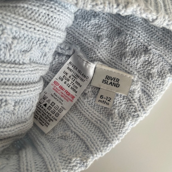 Baby Hat from river island - Picture 2 of 2